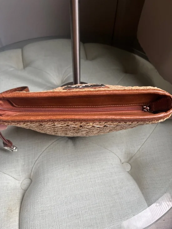 Brighton Eva Woven Straw Tote Shoulder Crossbody Bag with Brown Leather Trim - Picture 8 of 16